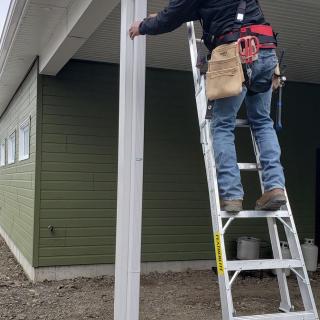 Installation de gouttières