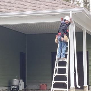 Installation de gouttières